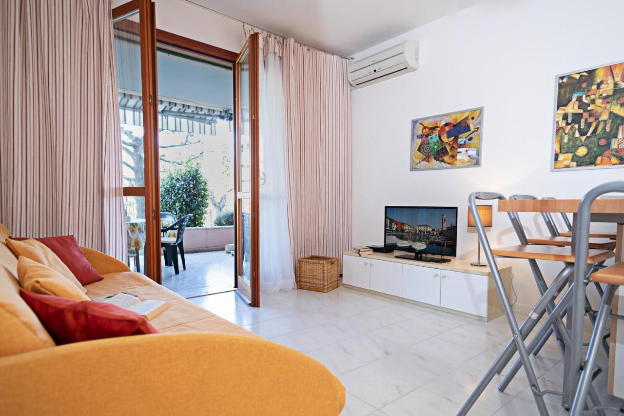 Apartment Ortensia - Regarda Travel Lazise Exterior foto