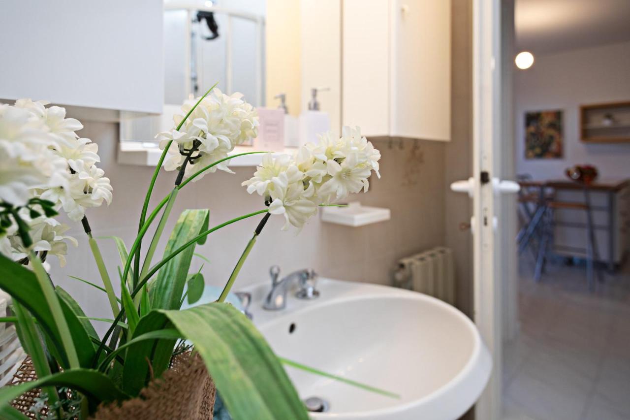 Apartment Ortensia - Regarda Travel Lazise Exterior foto