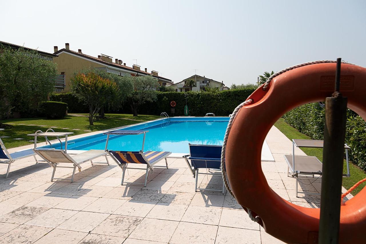 Apartment Ortensia - Regarda Travel Lazise Exterior foto